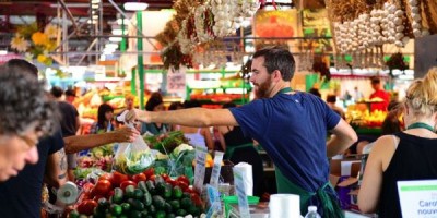 Au Marché : Dialogue FLE